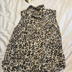 H&M Leopard Print Sleeveless Blouse Size 6